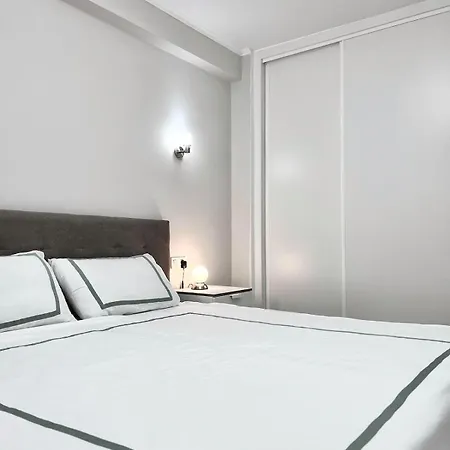 Apartman With Ocean View In